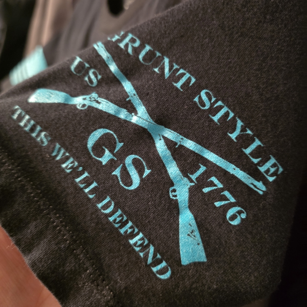 Grunt Style Graphic T-Shirt - Picture 3 of 4